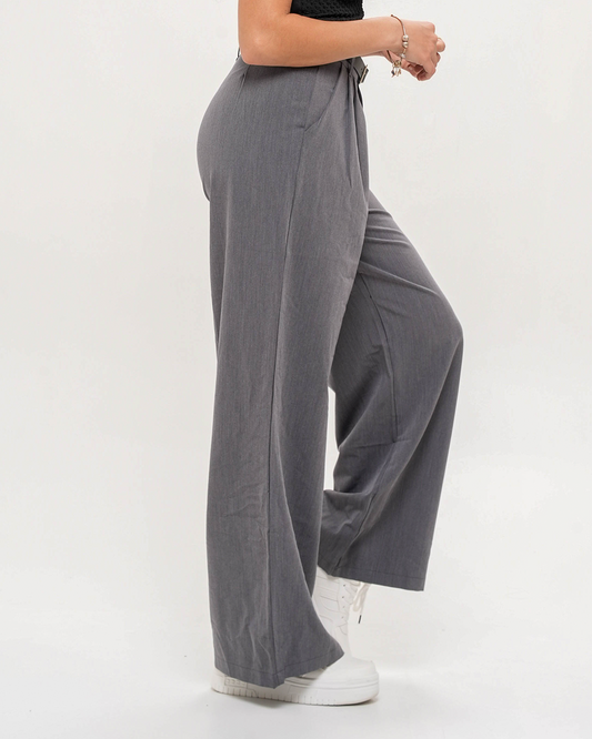 𝑷𝒂𝒏𝒕𝒂𝒍𝒐́𝒏 𝑴𝒊𝒍𝒂𝒏 𝑮𝒓𝒊𝒔