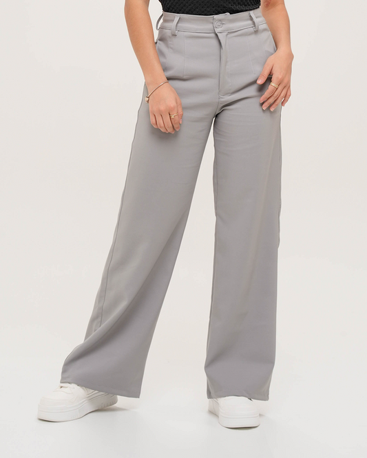 𝑷𝒂𝒏𝒕𝒂𝒍𝒐́𝒏 𝑷𝒂𝒍𝒂𝒛𝒛𝒐 𝑮𝒓𝒊𝒔