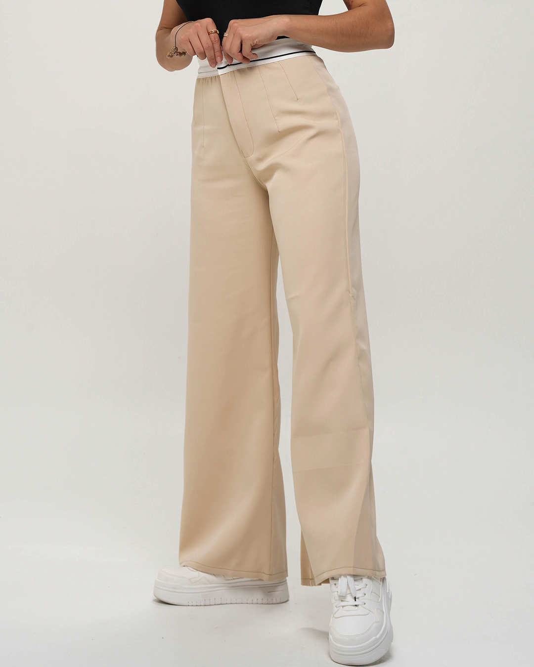 𝑷𝒂𝒏𝒕𝒂𝒍𝒐́𝒏 𝑷𝒓𝒆𝒕𝒊𝒏𝒂 𝑩𝒆𝒊𝒈𝒆