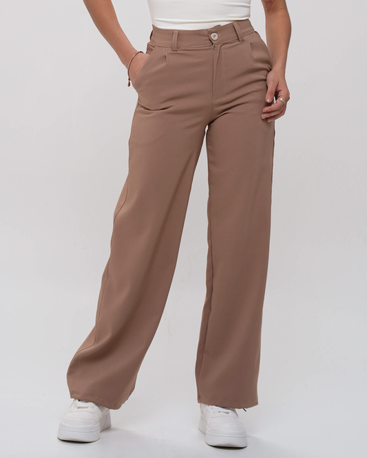 𝑷𝒂𝒏𝒕𝒂𝒍𝒐́𝒏 𝑪𝒍𝒂𝒔𝒊𝒄𝒐 𝑪𝒂𝒎𝒆𝒍